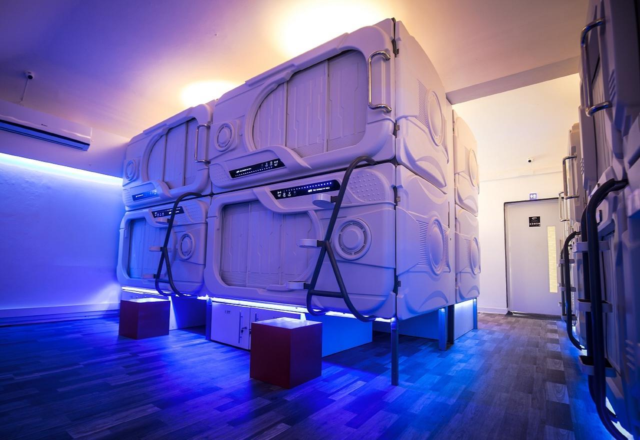 The Capsule Hotel Kolombo Dış mekan fotoğraf