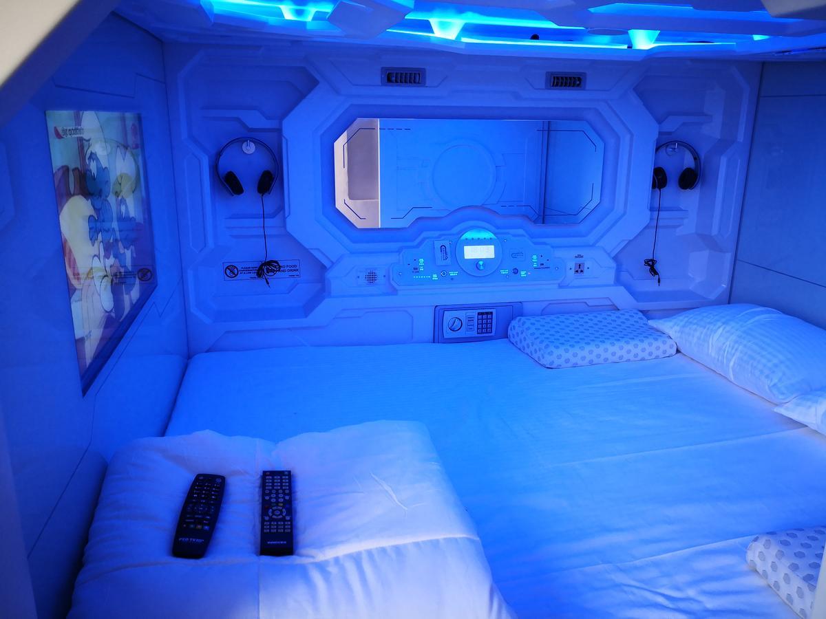 The Capsule Hotel Kolombo Dış mekan fotoğraf