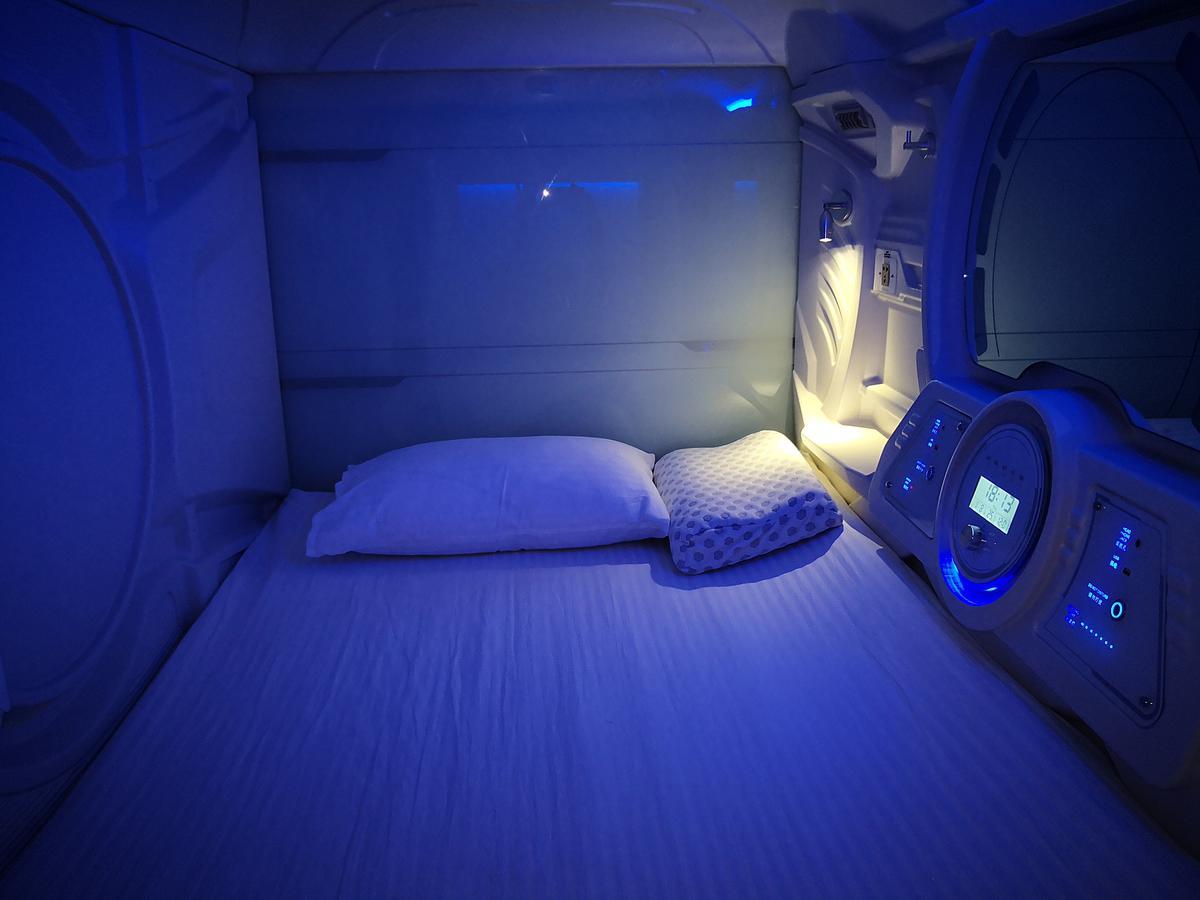 The Capsule Hotel Kolombo Dış mekan fotoğraf