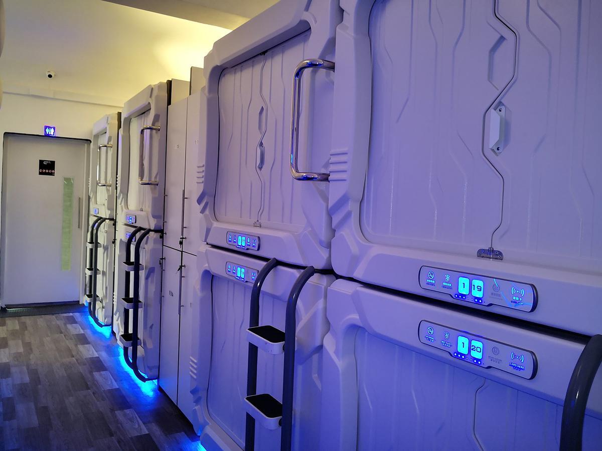 The Capsule Hotel Kolombo Dış mekan fotoğraf