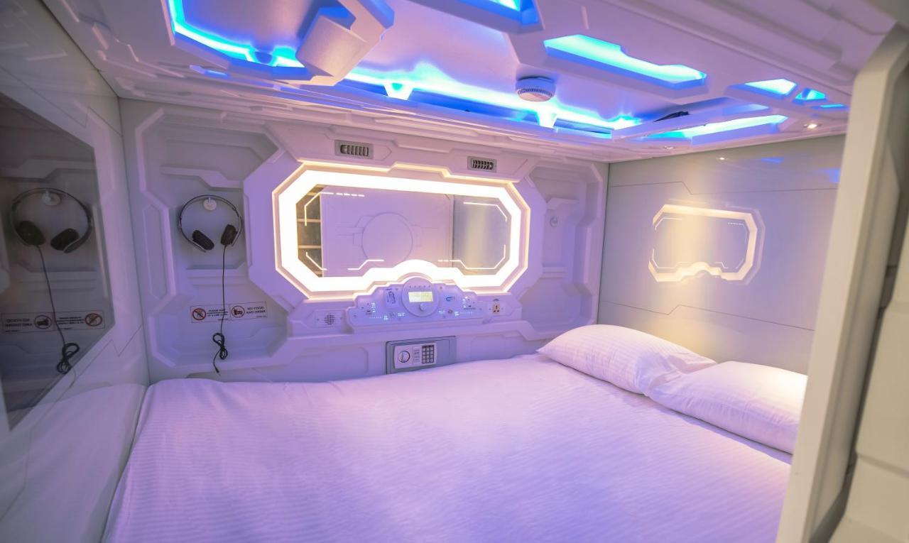 The Capsule Hotel Kolombo Dış mekan fotoğraf